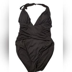 LA BLANCA Black Ruched Halter One Piece SwimSuit Minimalist Size 6 Retro Pin-up